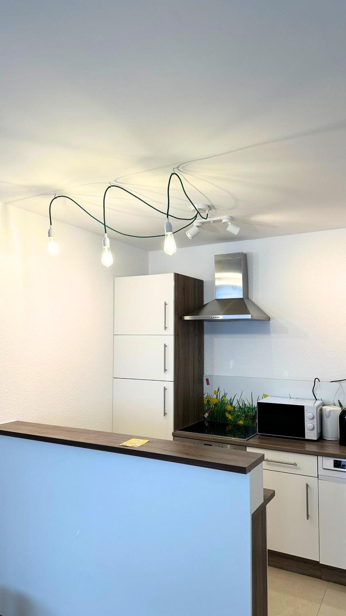 New - Cozy Apartment,Kitchen,Netflix And More Essen Luaran gambar
